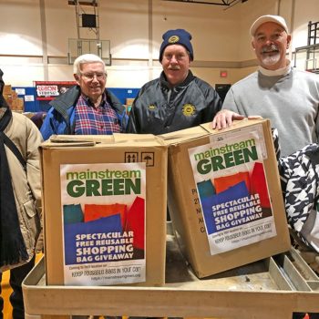 Mainstream Green donates reusable shopping bags on Martin Luther King Day of Service, Syracuse NY